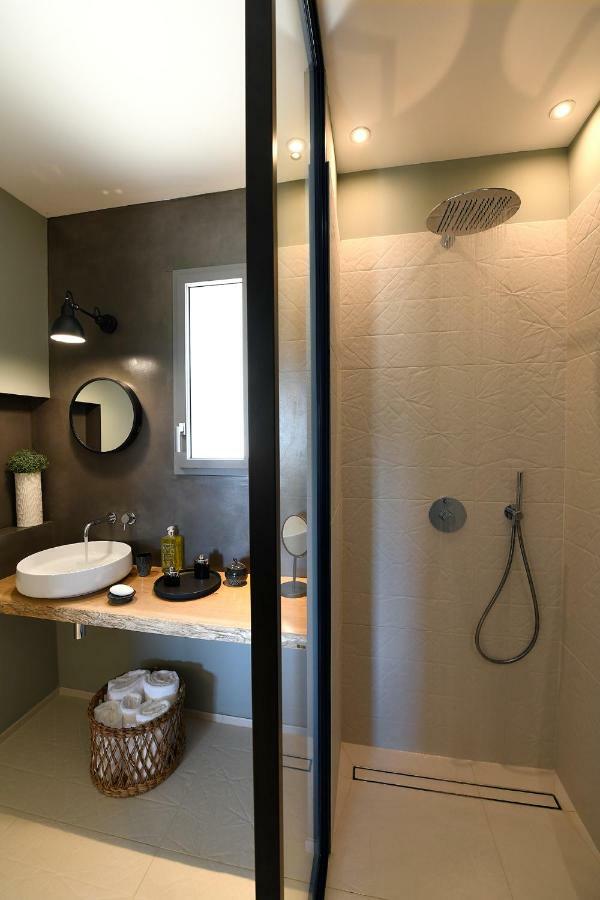 Les Loges En Provence "Villa Garrigue" Villeneuve-lès-Avignon Екстериор снимка